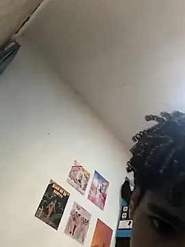 Snapshot of Thony444 chatting on March 16, 2025, 9:05 pm Thony444 online show from March 16, 2025, 9:05 pm