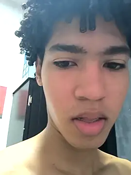 Snapshot of Thony444 chatting on March 4, 2025, 6:07 pm Thony444 online show from March 4, 2025, 6:07 pm