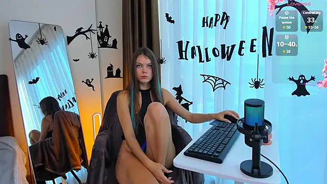 Snapshot of Alice_neon chatting on October 28, 2025, 12:33 am Alice neon online show from October 28, 2025, 12:33 am