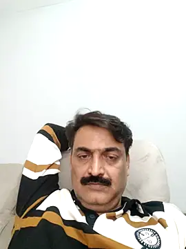 Snapshot of boobs5626 chatting on November 26, 2025, 9:42 am boobs5626 online show from November 26, 2025, 9:42 am