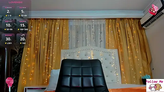 Snapshot of sasha_blake_ chatting on November 9, 2025, 12:20 pm sasha blake online show from November 9, 2025, 12:20 pm