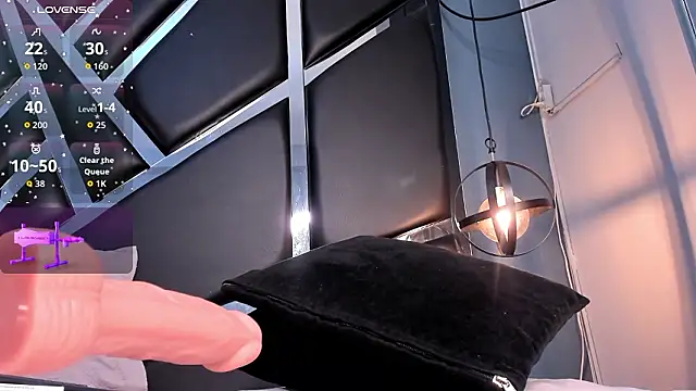 Snapshot of Melissa_23_ chatting on February 15, 2026, 11:42 am Melissa 23 online show from February 15, 2026, 11:42 am