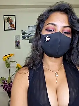 Snapshot of Noor-Bold chatting on November 24, 2025, 6:02 am Noor-Bold online show from November 24, 2025, 6:02 am