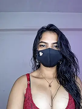 Snapshot of Noor-Bold chatting on November 13, 2025, 12:36 am Noor-Bold online show from November 13, 2025, 12:36 am