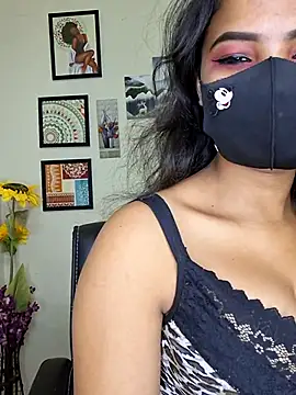 Snapshot of Noor-Bold chatting on December 2, 2025, 2:23 am Noor-Bold online show from December 2, 2025, 2:23 am