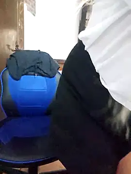 Snapshot of Melody73 chatting on March 26, 2026, 5:22 pm Melody73 online show from March 26, 2026, 5:22 pm