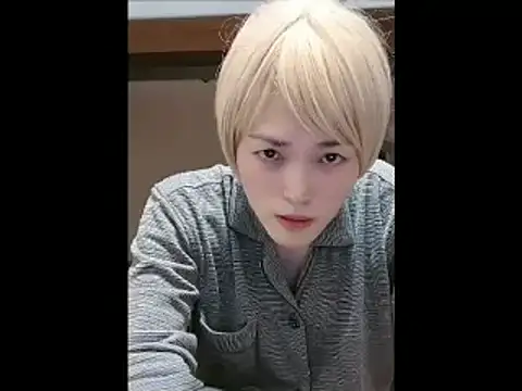 Snapshot of mgnhiroyuki chatting on March 31, 2026, 2:46 am mgnhiroyuki online show from March 31, 2026, 2:46 am