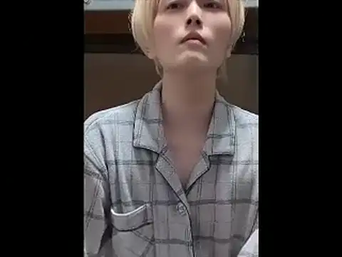 Snapshot of mgnhiroyuki chatting on March 25, 2026, 3:55 pm mgnhiroyuki online show from March 25, 2026, 3:55 pm