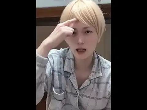 Snapshot of mgnhiroyuki chatting on March 11, 2026, 9:03 am mgnhiroyuki online show from March 11, 2026, 9:03 am