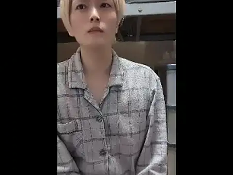 Snapshot of mgnhiroyuki chatting on March 18, 2026, 4:26 am mgnhiroyuki online show from March 18, 2026, 4:26 am