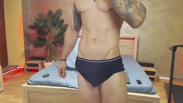 Snapshot of Tiberius_hunk chatting on June 11, 2026, 2:53 am Tiberius hunk online show from June 11, 2026, 2:53 am