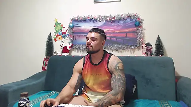 Tiberius hunk online show from December 22, 2025, 6:13 am