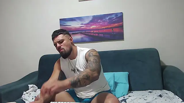 Snapshot of Tiberius_hunk chatting on October 1, 2025, 4:11 pm Tiberius hunk online show from October 1, 2025, 4:11 pm