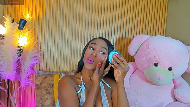Snapshot of AlexiaAbbey chatting on May 17, 2026, 7:36 pm AlexiaAbbey online show from May 17, 2026, 7:36 pm