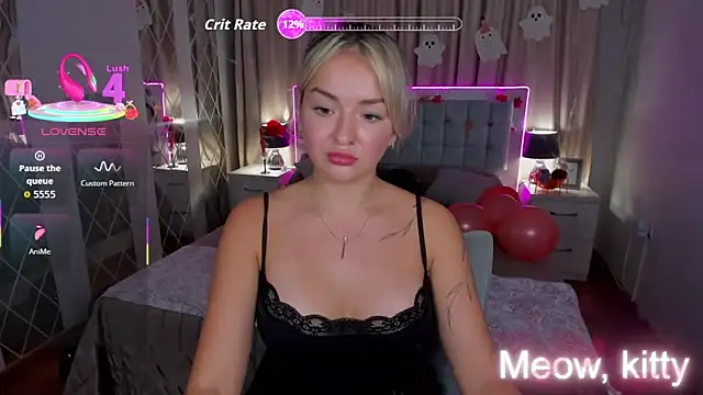 Snapshot of EvaGoddes chatting on October 28, 2025, 8:02 am EvaGoddes online show from October 28, 2025, 8:02 am