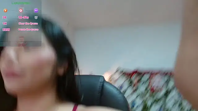 Snapshot of issa__nassar chatting on January 12, 2026, 11:42 pm issa nassar online show from January 12, 2026, 11:42 pm