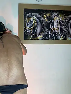 Snapshot of CRAZY-BOY99 chatting on March 27, 2026, 9:32 am CRAZY-BOY99 online show from March 27, 2026, 9:32 am