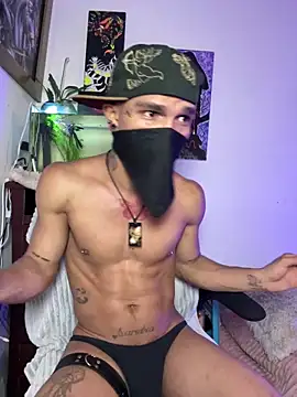 Snapshot of CRAZY-BOY99 chatting on June 18, 2026, 3:38 am CRAZY-BOY99 online show from June 18, 2026, 3:38 am