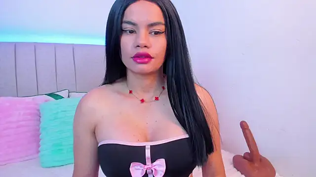SusanSimpson16 online show from May 2, 2026, 7:19 pm