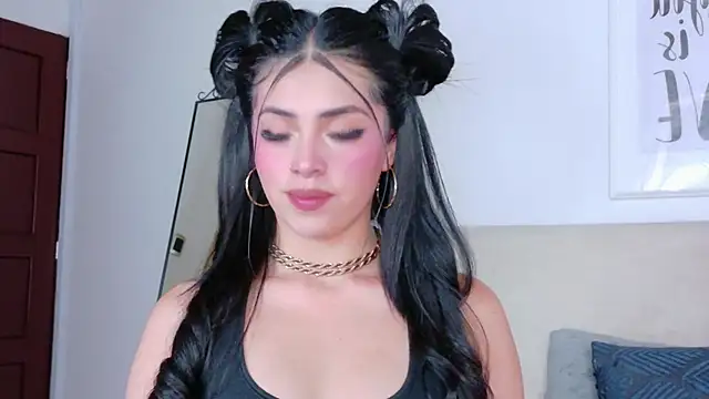 Snapshot of SaritaBratz chatting on January 12, 2026, 8:47 pm SaritaBratz online show from January 12, 2026, 8:47 pm