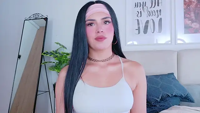 Snapshot of SaritaBratz chatting on January 8, 2026, 8:48 pm SaritaBratz online show from January 8, 2026, 8:48 pm