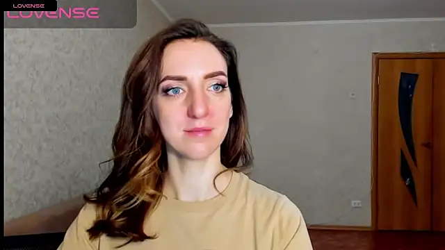 Snapshot of desired_zzoya chatting on February 13, 2026, 1:44 pm desired zzoya online show from February 13, 2026, 1:44 pm