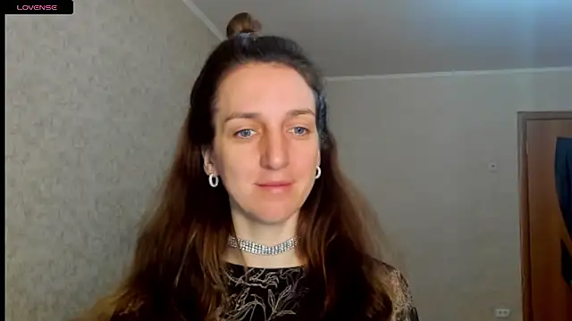 Snapshot of desired_zzoya chatting on April 4, 2026, 1:50 pm desired zzoya online show from April 4, 2026, 1:50 pm