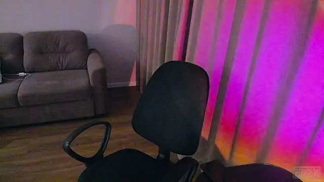 yoshizxc online show from March 7, 2025, 6:11 pm