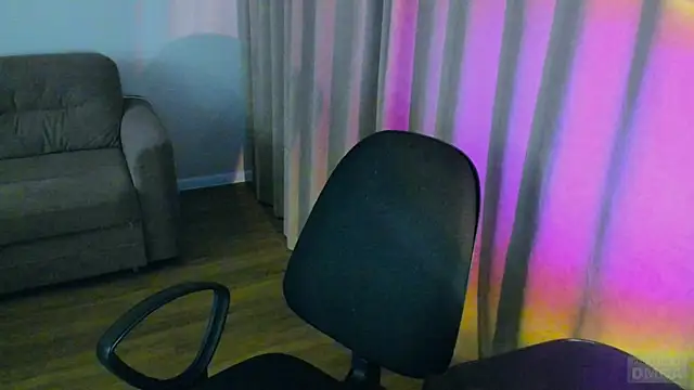 yoshizxc online show from March 9, 2025, 11:58 am