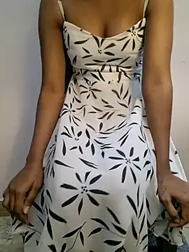 Snapshot of Sexyradha_ chatting on March 19, 2025, 4:55 pm Sexyradha online show from March 19, 2025, 4:55 pm