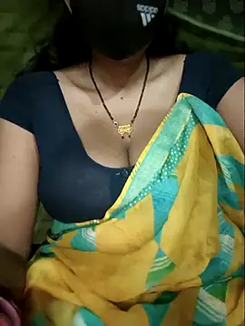 Sexyradha  online show from April 20, 2026, 10:11 pm