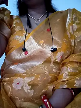 Snapshot of Neha-Bhabhi-Rasily chatting on November 6, 2025, 4:49 am Neha-Bhabhi-Rasily online show from November 6, 2025, 4:49 am