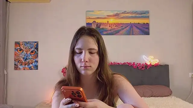 Snapshot of JaneVibes chatting on April 7, 2026, 7:54 am JaneVibes online show from April 7, 2026, 7:54 am