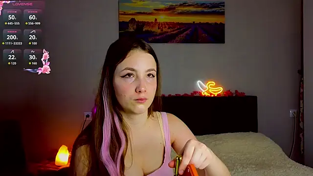 Snapshot of JaneVibes chatting on April 1, 2026, 7:42 am JaneVibes online show from April 1, 2026, 7:42 am