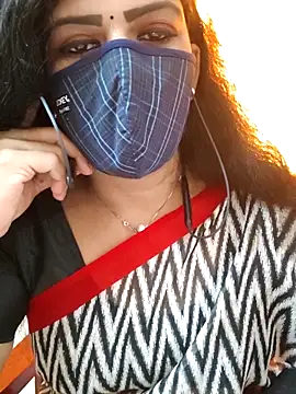 Snapshot of ashmitha chatting on October 29, 2025, 4:11 am ashmitha online show from October 29, 2025, 4:11 am