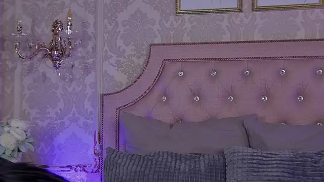 HeatherSweet  online show from March 14, 2026, 5:30 pm