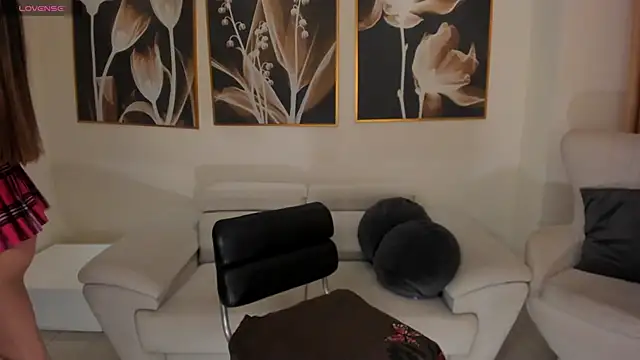 Snapshot of MaddisonCollins chatting on January 9, 2026, 8:49 pm MaddisonCollins online show from January 9, 2026, 8:49 pm