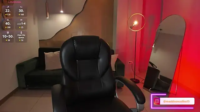 Snapshot of MaddisonCollins chatting on February 26, 2026, 12:05 pm MaddisonCollins online show from February 26, 2026, 12:05 pm