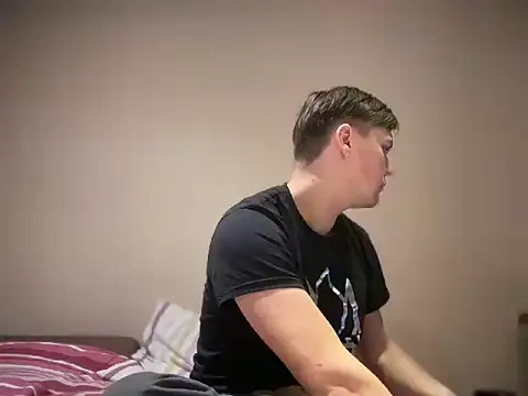 Snapshot of SteelViper chatting on October 30, 2025, 4:37 pm SteelViper online show from October 30, 2025, 4:37 pm