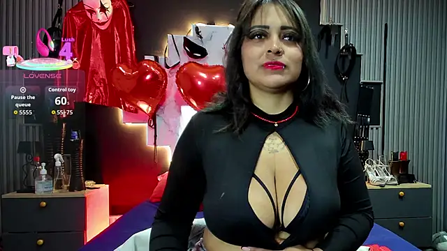 Sarah917 online show from February 25, 2026, 7:47 pm