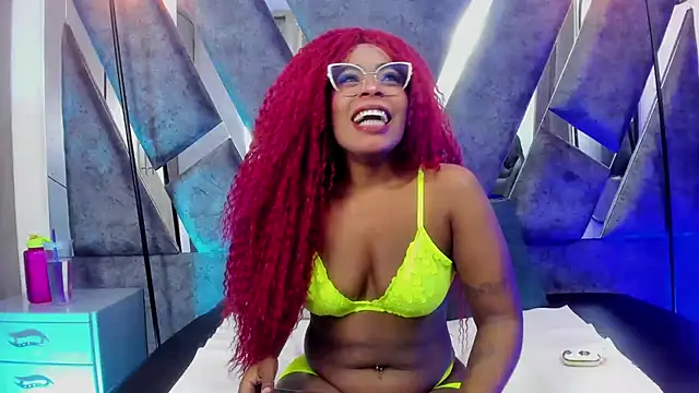 CandyMartinez  online show from November 26, 2025, 7:36 pm