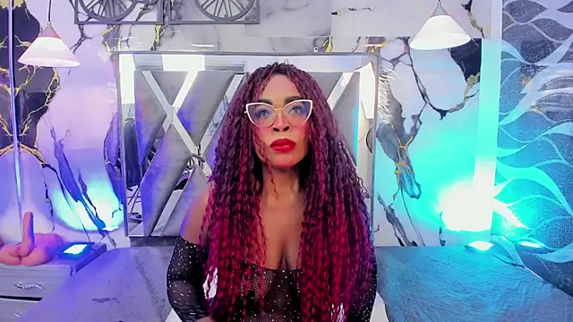 Snapshot of CandyMartinez_ chatting on July 24, 2026, 8:05 pm CandyMartinez online show from July 24, 2026, 8:05 pm