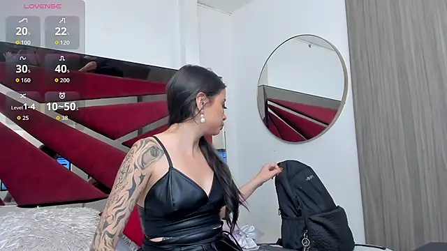Snapshot of SaskiaGrendel chatting on July 24, 2026, 12:06 am SaskiaGrendel online show from July 24, 2026, 12:06 am