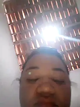 Snapshot of viviksmel chatting on September 27, 2025, 1:28 pm viviksmel online show from September 27, 2025, 1:28 pm