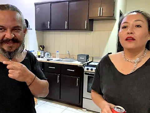 Snapshot of Sollhmaarh chatting on October 11, 2025, 4:02 am Sollhmaarh online show from October 11, 2025, 4:02 am