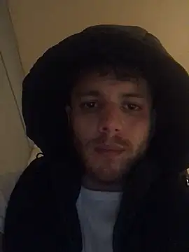 Donnydon79 online show from March 6, 2025, 11:20 pm