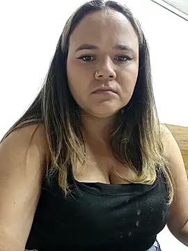 mandy-moore online show from April 14, 2026, 4:06 am