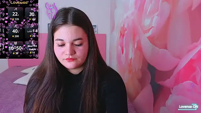 Snapshot of ElinaMils chatting on January 19, 2026, 12:53 pm ElinaMils online show from January 19, 2026, 12:53 pm