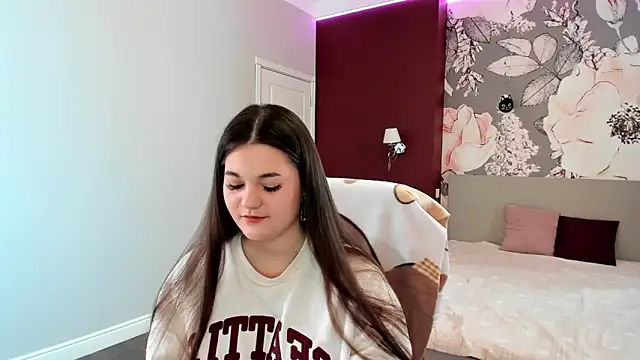 ElinaMils online show from March 11, 2026, 12:43 pm