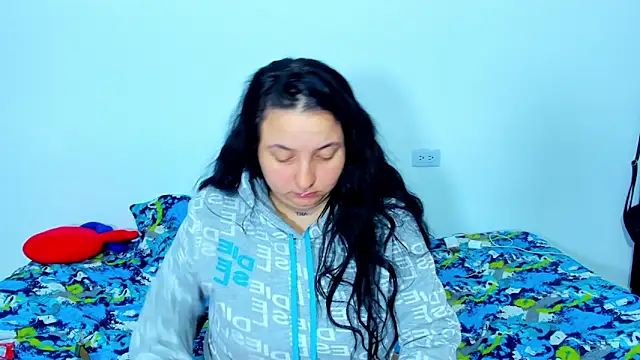 Snapshot of Celestte chatting on March 7, 2025, 11:29 am Celestte online show from March 7, 2025, 11:29 am